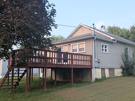 2nd image of 1935 Old Marion Rd