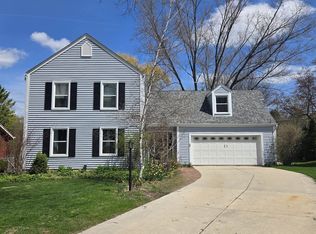 3616 W Brittany Ct, Mequon, WI 53092