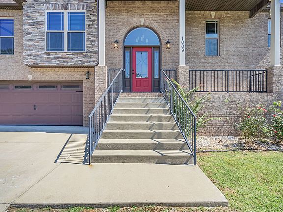 2nd image of 1009 Garner Hills Dr