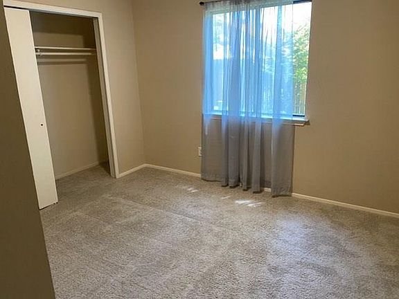5th image of 12823 Staton Dr