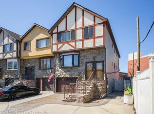 95 Gary Ct #2, Staten Island, NY 10314