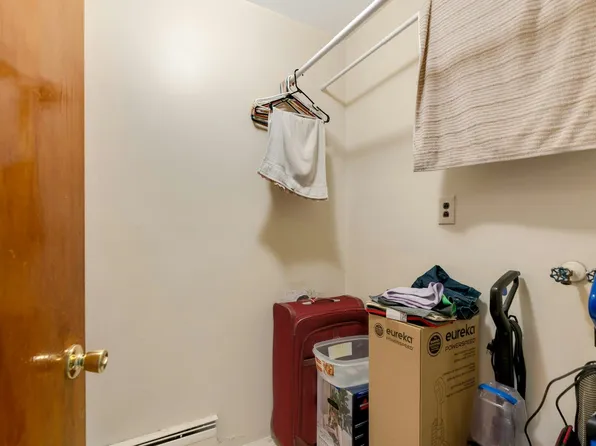 3218 Pleasant Avenue image 17 of 44