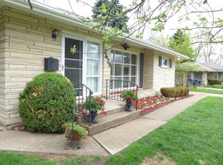 2426 Corona Rd, Waukegan, IL 60087