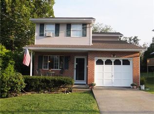 841 Locust St, Catasauqua, PA 18032