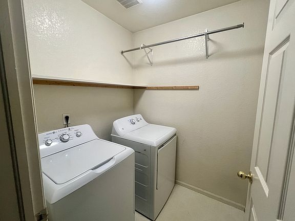 4th image of 10665 Butte Dr