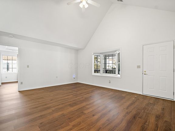 5th image of 258 Black Walnut Dr