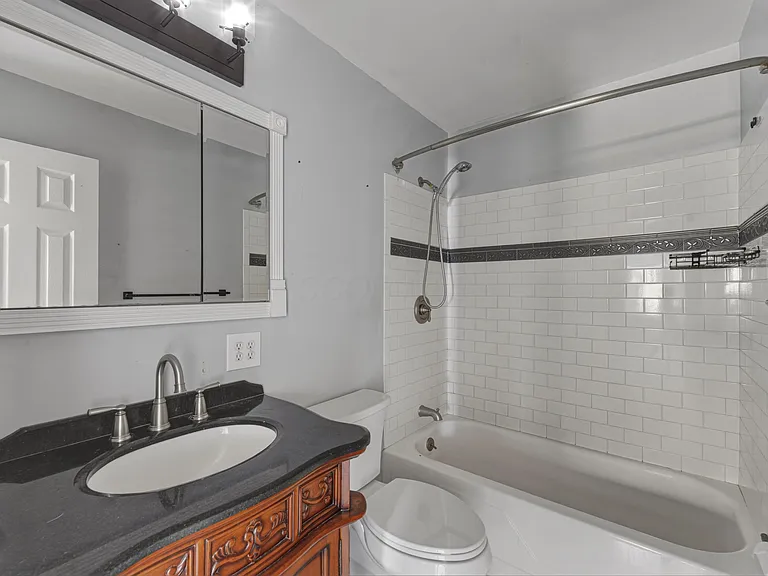 291 Hawthorne Rd — Photo 15