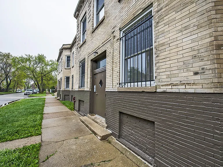 708-14 S Karlov Ave 4101-05 W Fifth Avenue Chicago, IL 60624 — Photo 17