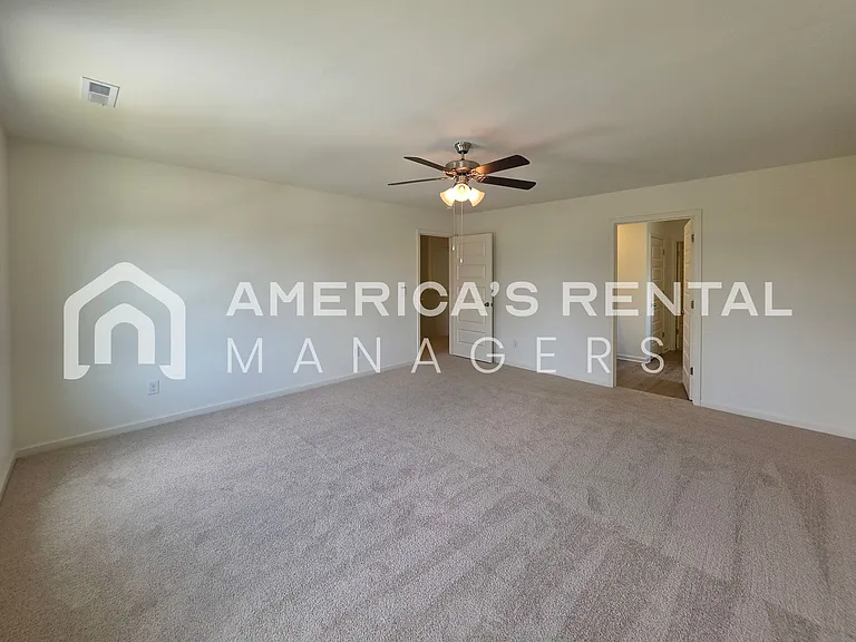 605 Acorn Ct — Photo 57