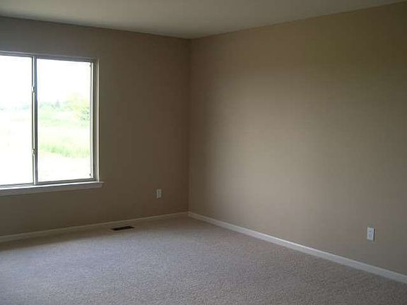 5th image of 55549 Snead Dr