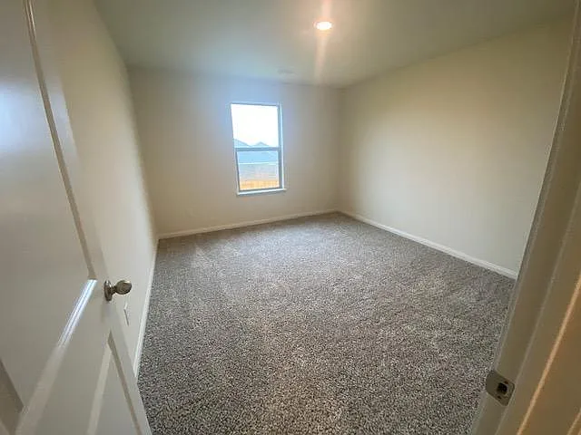3110 Holstein Dr — Photo 21