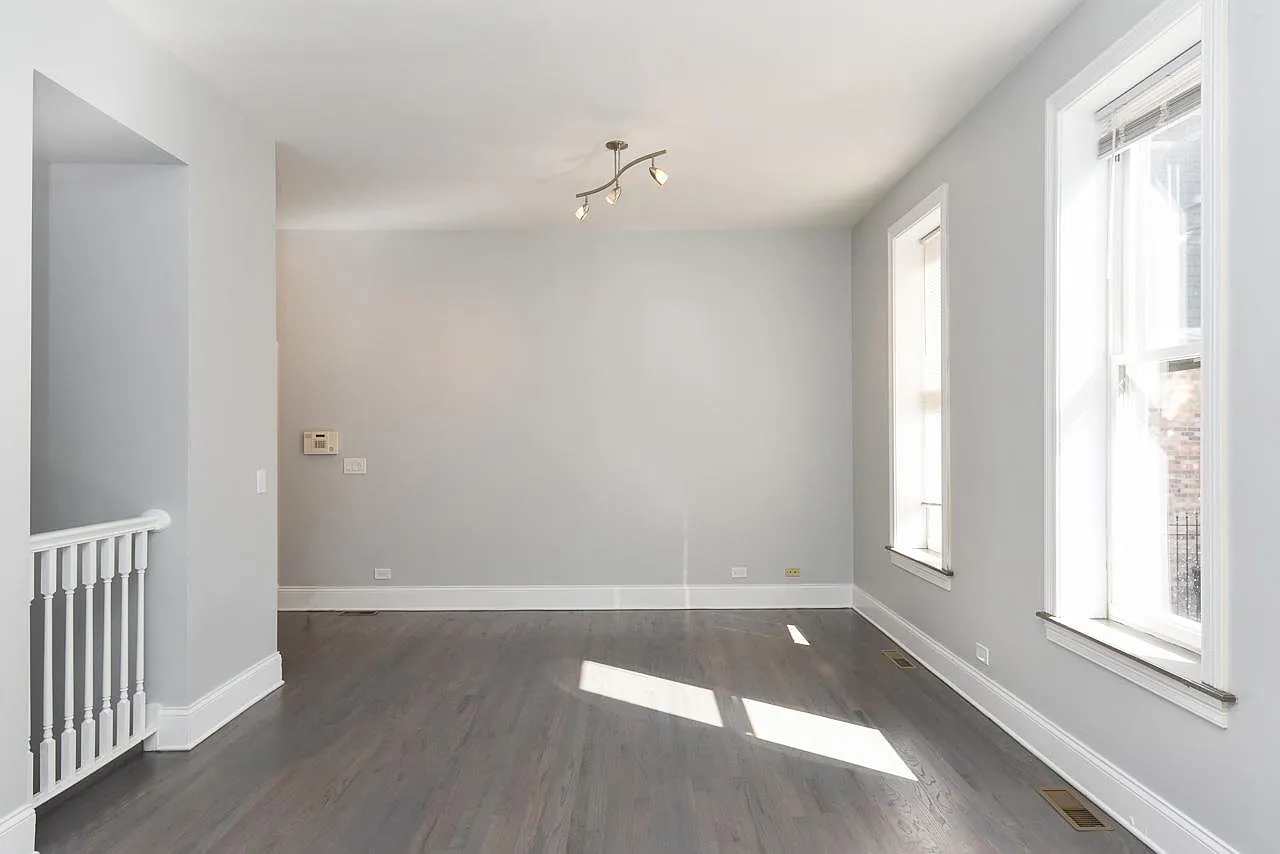 1713 W Julian St — Photo 3