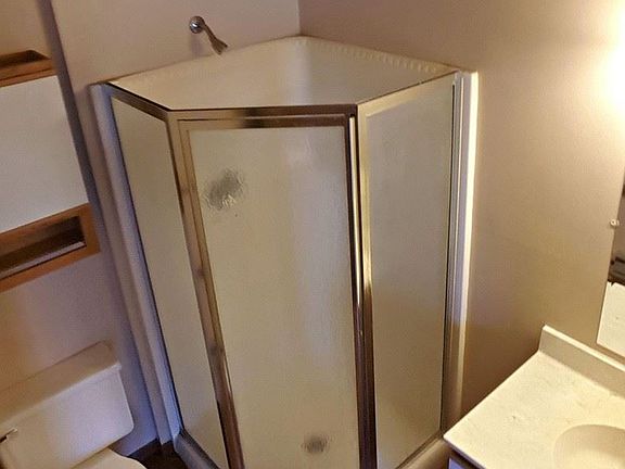 5th image of 384 Red Cedar St APT 255