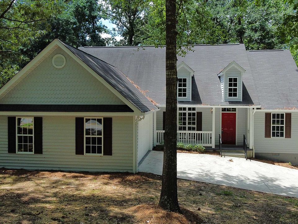 1st image of 228A Pine Knoll Ln