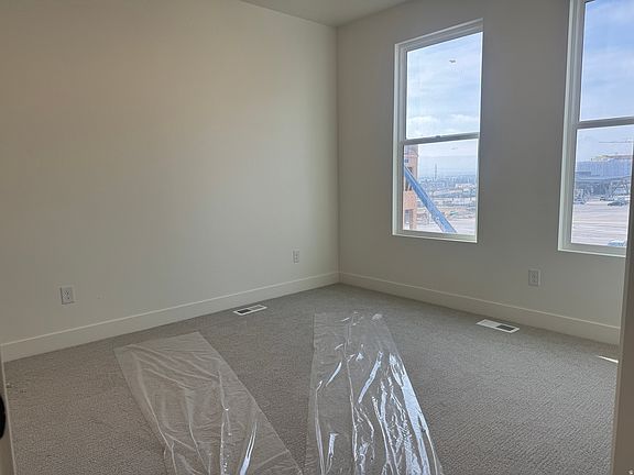 5th image of 11029 S Freestone Rd W #125