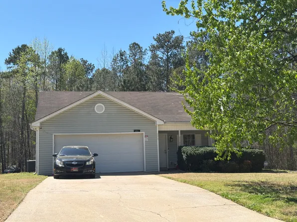 275 Long Creek Dr, Covington, GA 30016