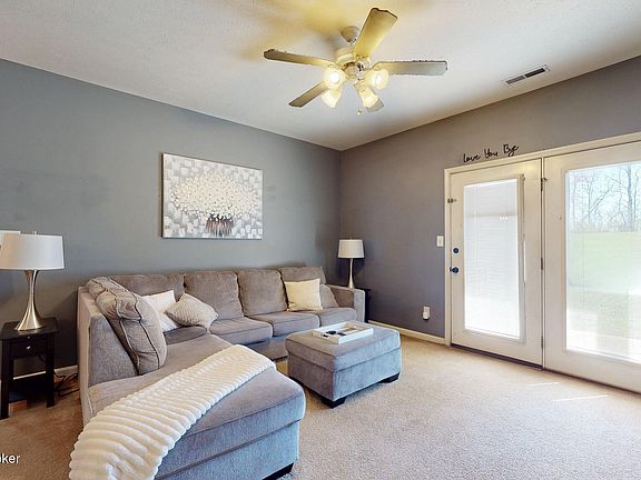 5th image of 9504 Magnolia Ridge Dr Unit 101