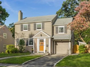 11 Victor Ave, Glen Ridge, NJ 07028