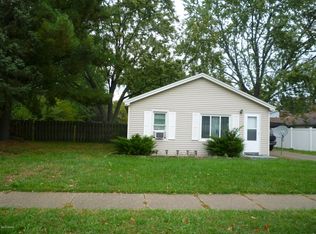4233 40th St SW, Grandville, MI 49418