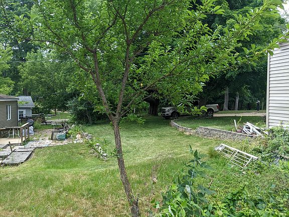 3rd image of 12559 Crystal Lake Dr S