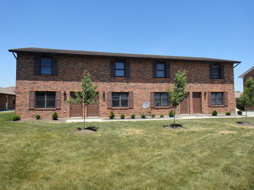 Exterior. Unit D is the end unit on the far right.