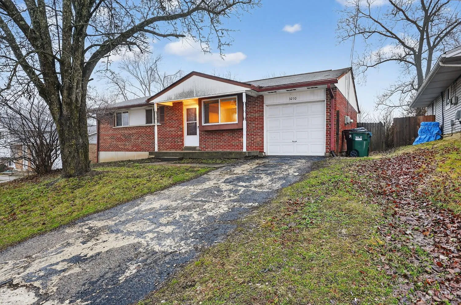 3250 Springdale Rd photo 1
