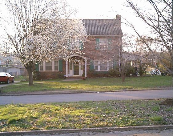 2nd image of 109 Naueda Dr