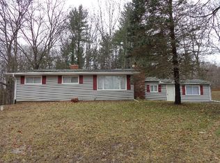 10449 McKinley Rd, Montrose, MI 48457