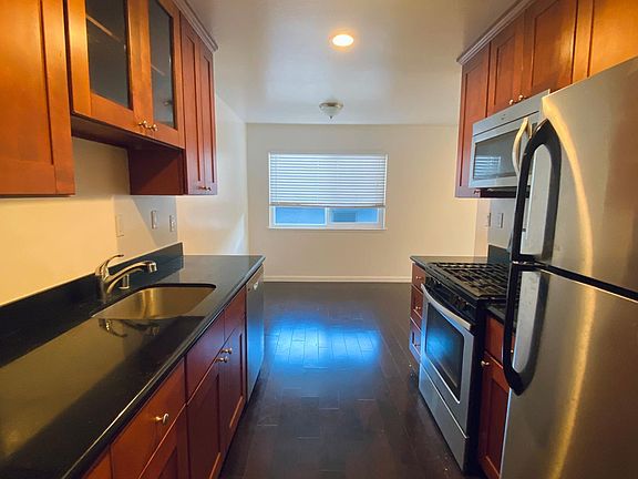 5th image of 901 Hill St APT 6