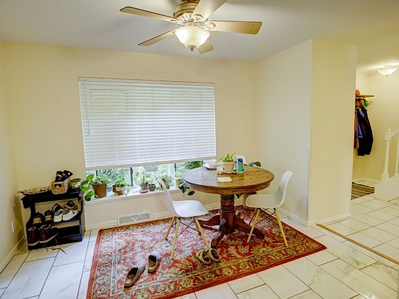 4th image of 5318 Manitowoc Pkwy #5318