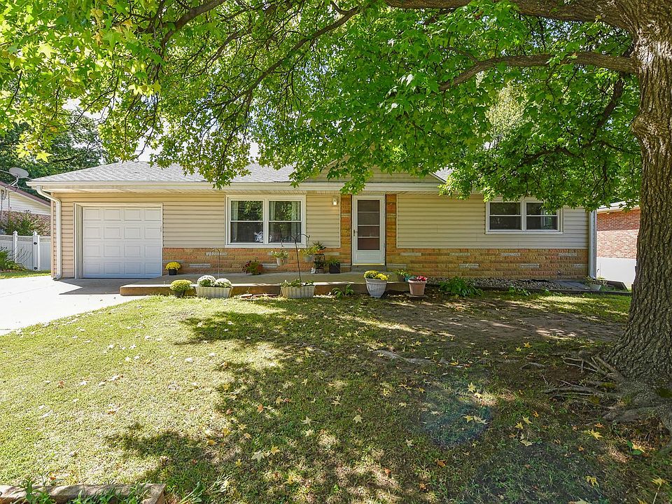 1st image of 304 Elmgrove Ave
