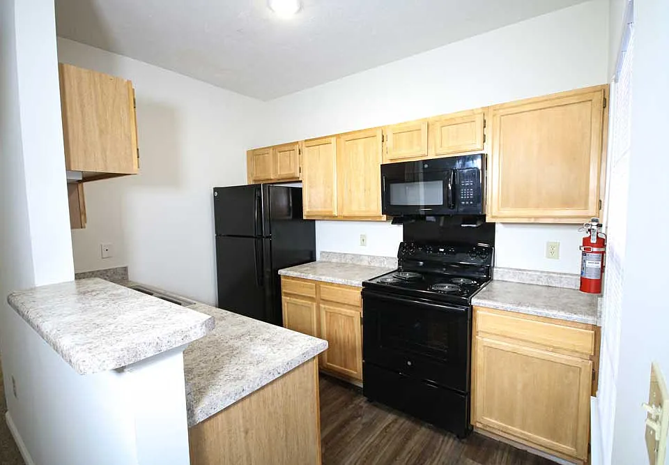 Limestone Crossing Apartments