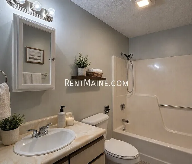 2 Hartley St #6 — Photo 17