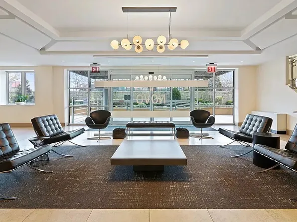 343 4th Avenue image 19 of 24