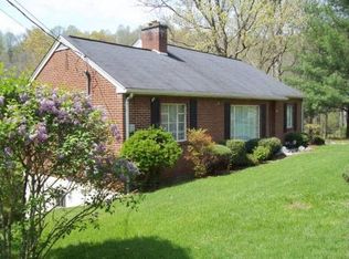 305 Anderson St, Gate City, VA 24251