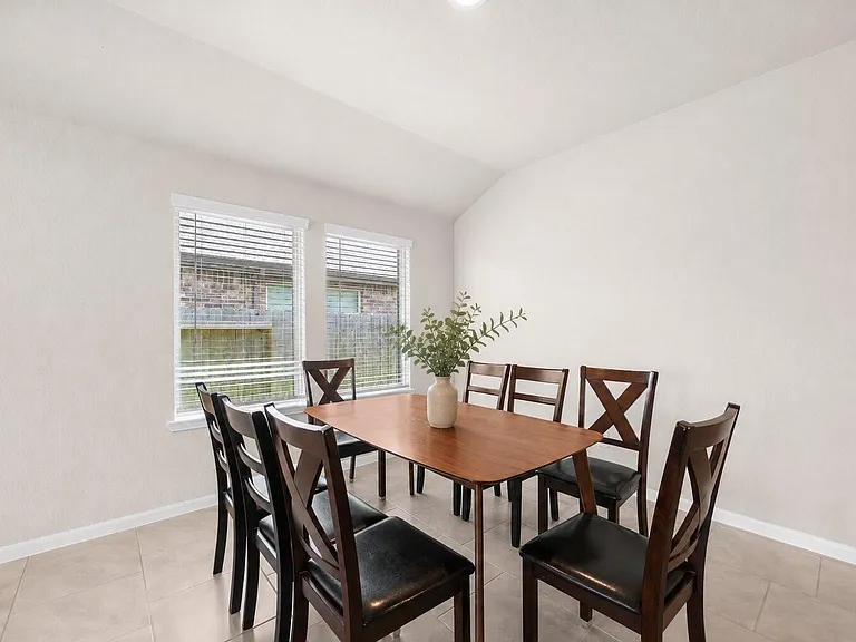 7543 Highland Chase Dr — Photo 28