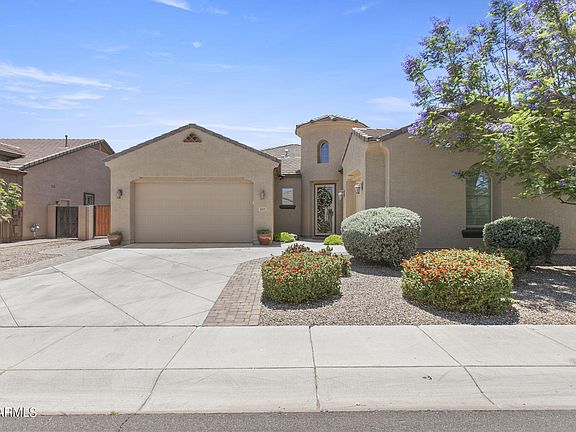2nd image of 2671 E IRIS Drive