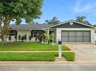 2937 Carriage Dr, South Daytona, FL 32119