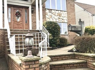 63 Roosevelt Ave, Lodi, NJ 07644