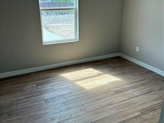 3rd image of 3049 Rio Red Cir S