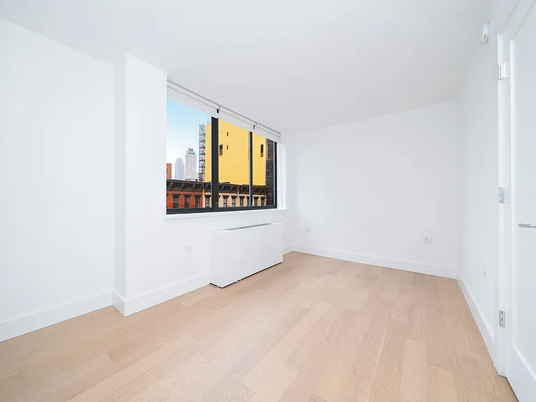 250 W 19th St #10C — Photo 6