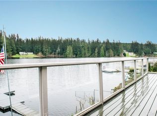 8003 Lakewood Rd, Stanwood, WA 98292