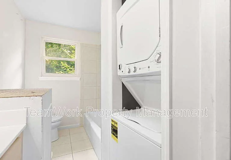 2107 Rondo St #205 — Photo 9