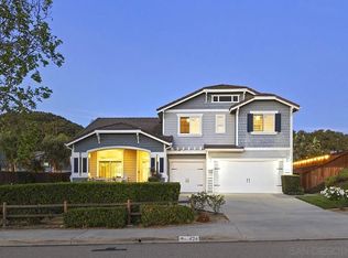 424 Hidden Trails Rd, Escondido, CA 92027
