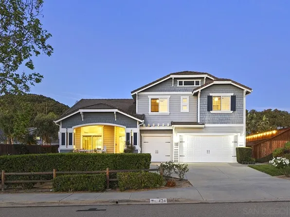 424 Hidden Trails Rd, Escondido, CA 92027