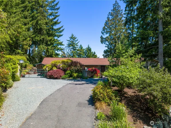 897 Kootenai Place, La Conner, WA 98257