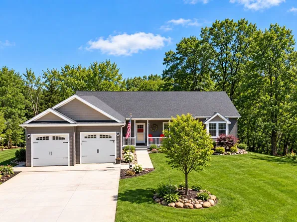 14840 Killorglin Ln, Cement City, MI 49233