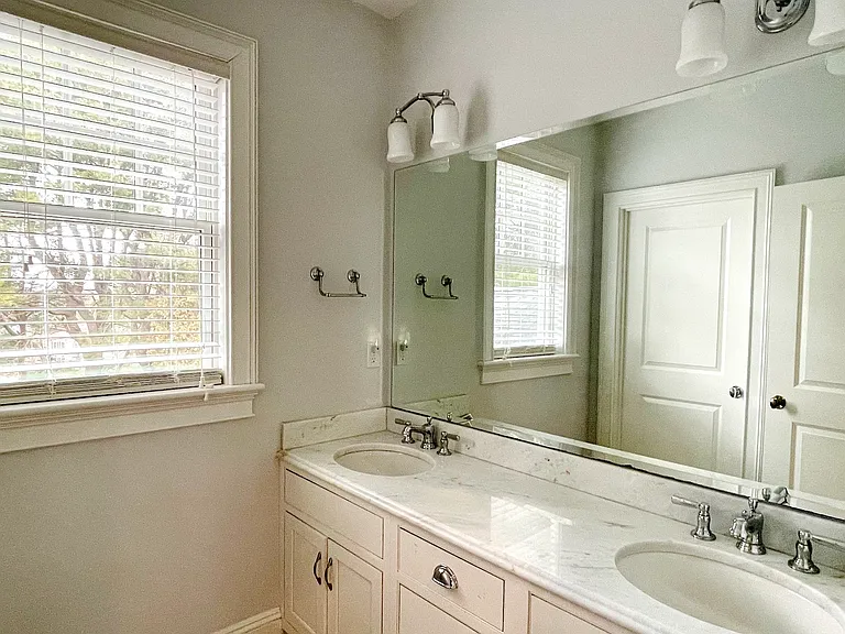 6 Chadbourne Rd — Photo 21