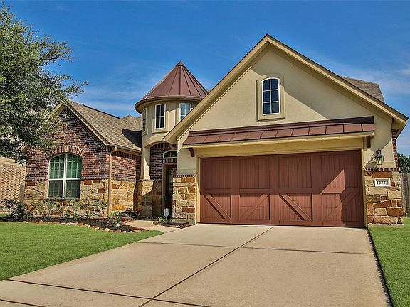 2nd image of 12322 Metzler Hills Ln