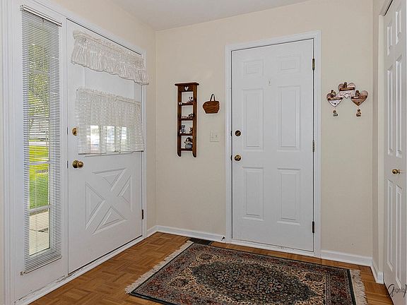 3rd image of 432 Hill St #21-03